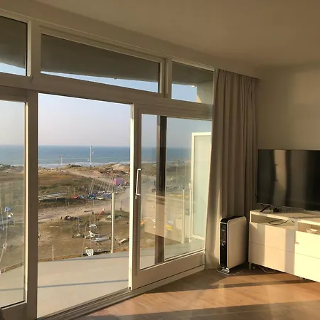 Whispering Waves Appartement *