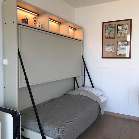 Whispering Waves Appartement